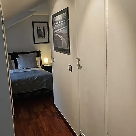 108 - Apartament *