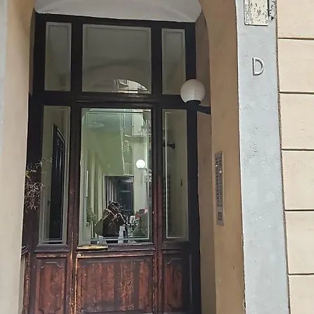 108 - Apartment
